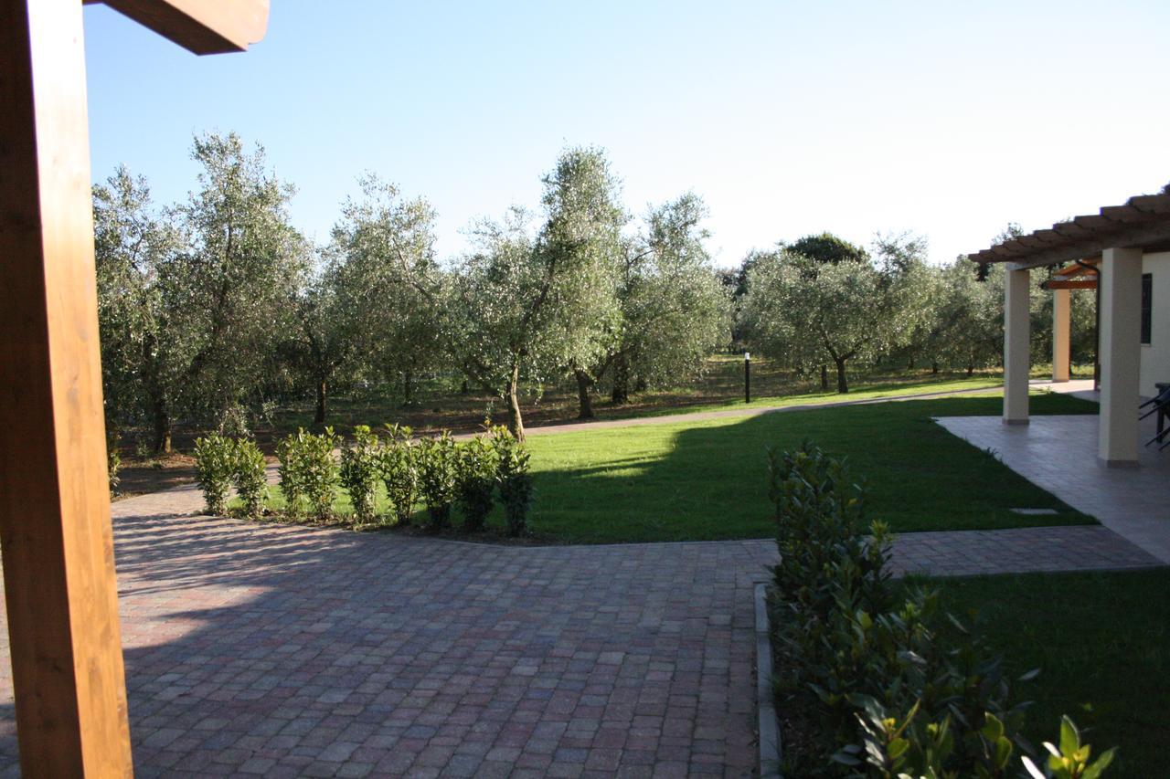 Agriturismo Dallolivo โบลเกริ ภายนอก รูปภาพ