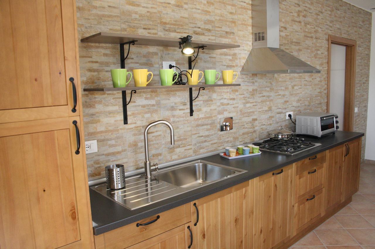 Agriturismo Dallolivo โบลเกริ ภายนอก รูปภาพ