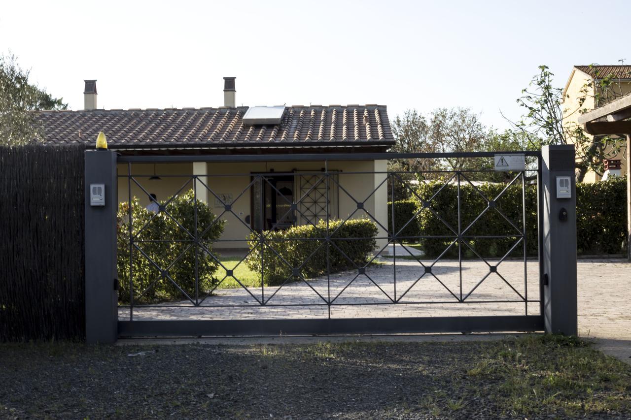 Agriturismo Dallolivo โบลเกริ ภายนอก รูปภาพ